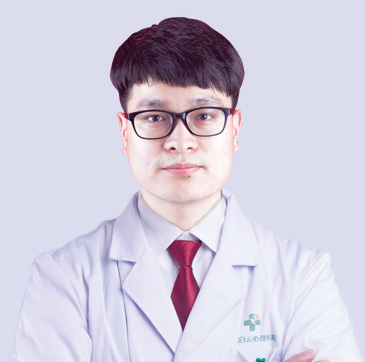 黎仕達